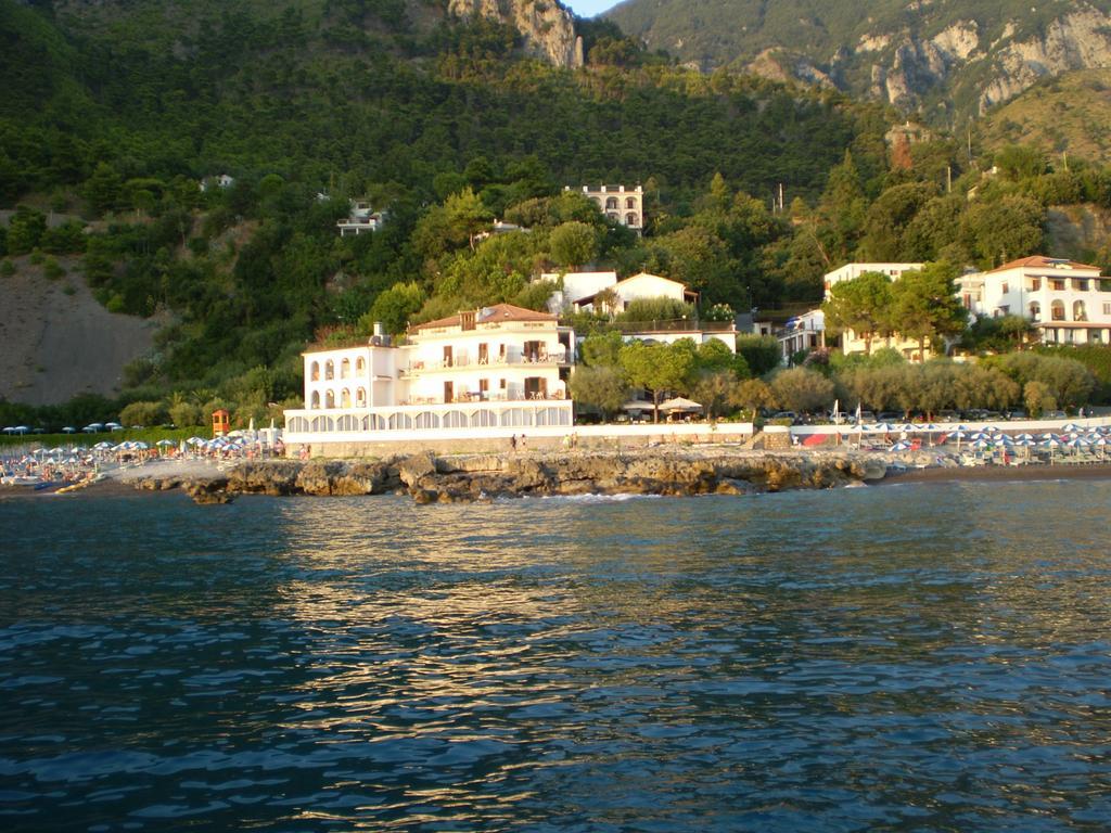 Hotel Gabbiano Maratea Eksteriør bilde