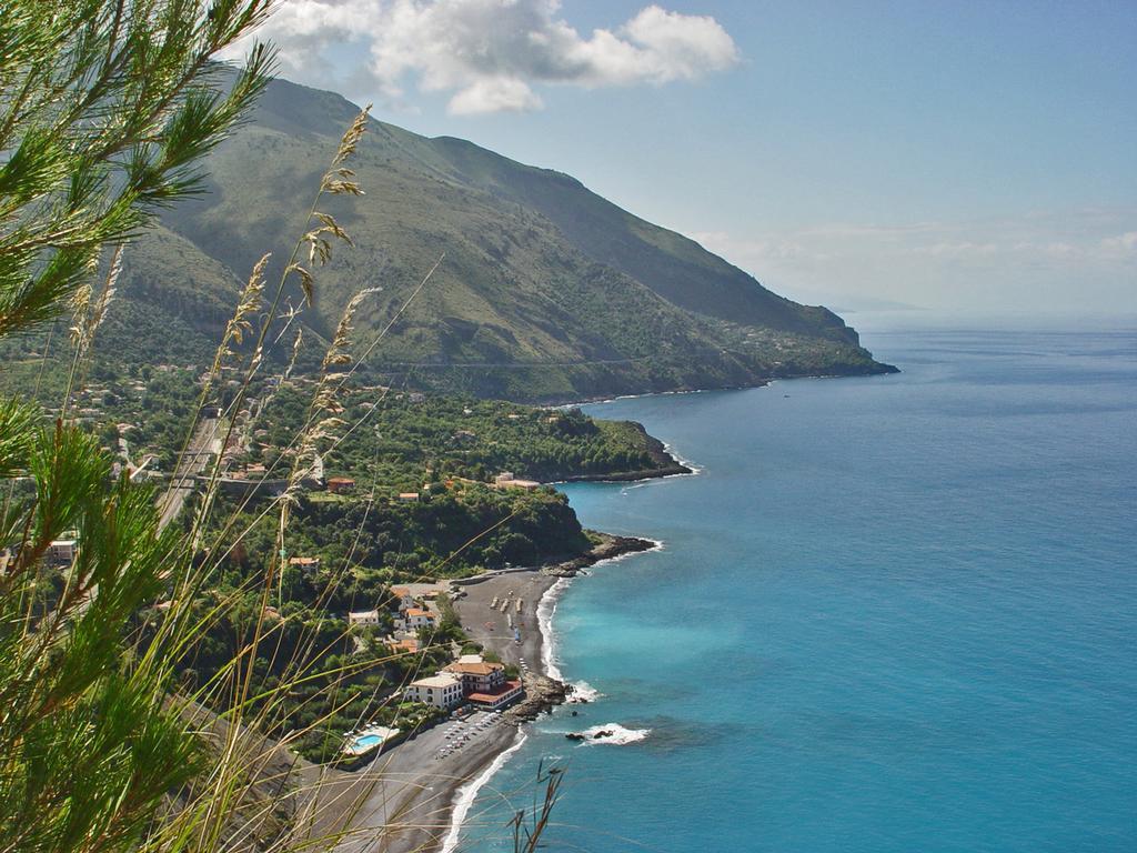 Hotel Gabbiano Maratea Eksteriør bilde